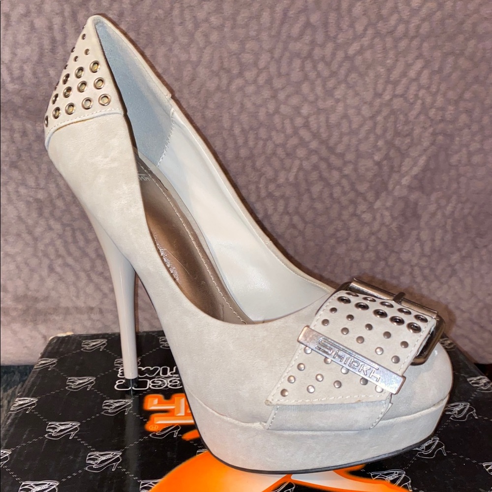 Women’s high heels